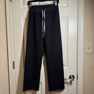 Figs Black Scrub with White Drawstring